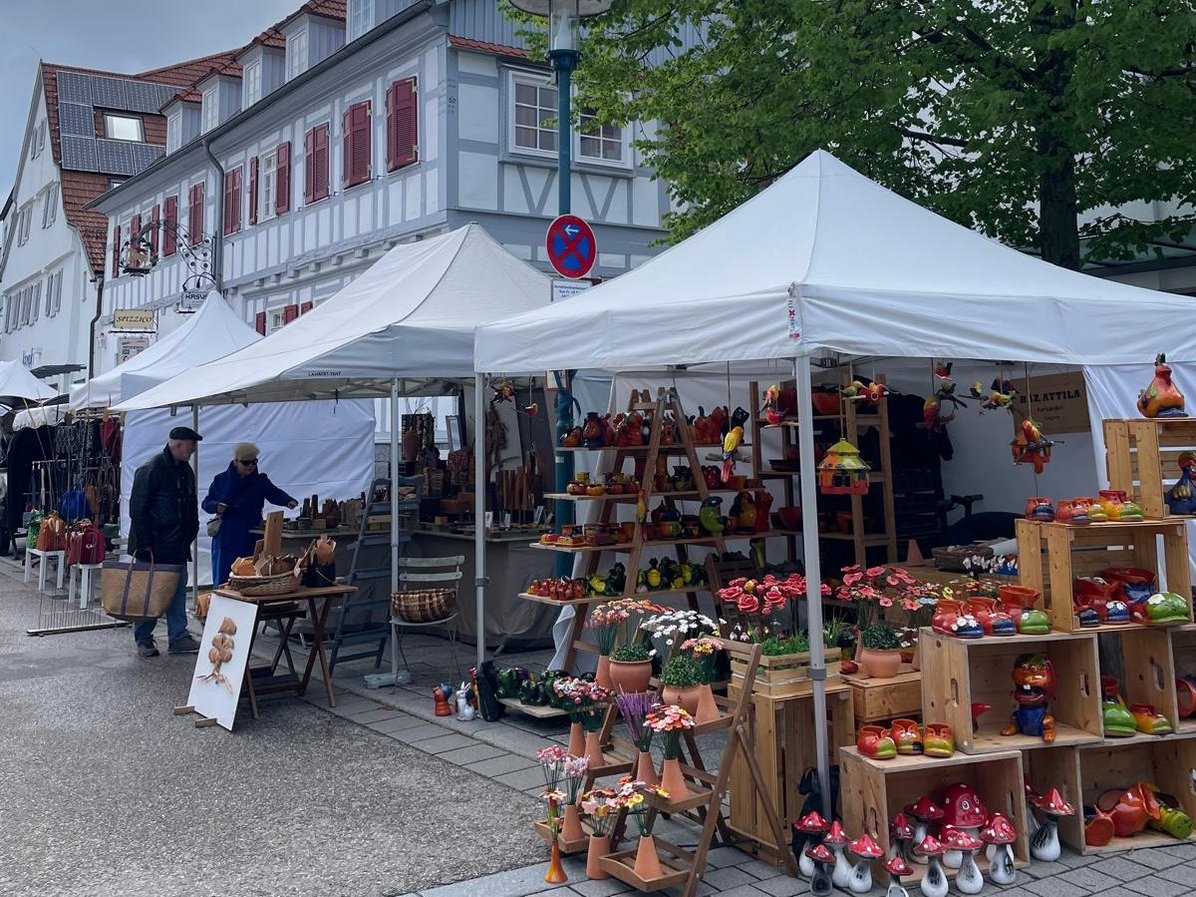 Auf dem Kunsthandwerkermarkt