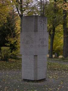 Mahnmal auf dem Friedhof Ditzingen